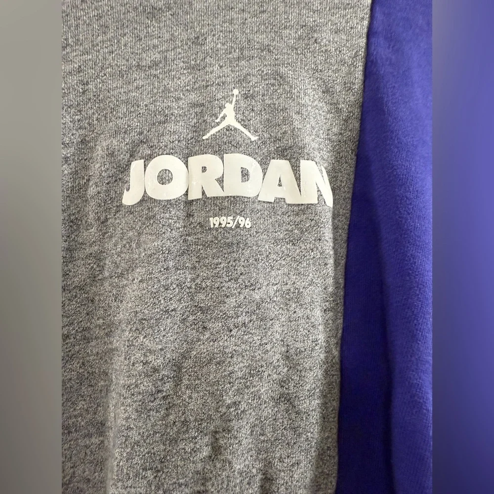 Air Jordan Vintage Purple and Gray ‘95/‘96 Stats Hoodie Sporty Cozy Athleisure